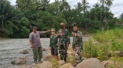 Kapten Inf Syamsuardi beserta Anggota Survei Kelayakan Lokasi Arum Jeram.