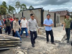 Bupati Parosil Apresiasi Karang Taruna Pekon Sukabumi Atas Kepedulian Sosial di Tengah Musibah Kebakaran