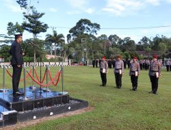 *Polres Lampung Barat Gelar Upacara Hari Kebangkitan Nasional ke-117 dan Berikan Penghargaan Kepada Personel Berprestasi*