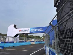 Formula E Digelar Hari Ini, BMKG Prediksi Cuaca Berawan di Ancol  
(Direct translation does not change as it’s already in Bahasa Indonesia) 

If you meant to translate from another language into Bahasa Indonesia, please provide the text in its original language.