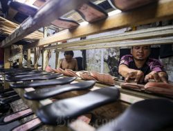 Industri Sepatu RI Cemas Menanti Keputusan Tarif Trump