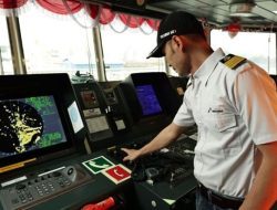 Kerja Sama Strategis PIS dan CST Singapura Tingkatkan Kemampuan Pelaut Indonesia