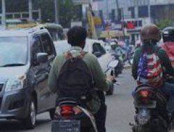 Jawaban: Menemukan Ide Pokok Teks Laporan Observasi Sepeda Motor di Indonesia