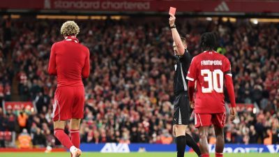 Lupa Kartu Kuning, Selebrasi Jemur Baju Messi Bikin Ekitike dan Liverpool Rugi