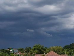 Prakiraan Cuaca Maluku Utara 29 September 2025: Tidore Hujan Ringan, Sula Cerah Berawan