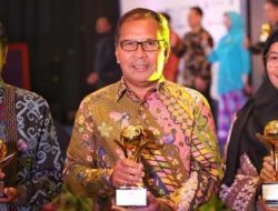 Munafri dan Danny Kompak Bawa Makassar Raih Penghargaan Presiden
