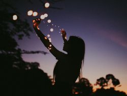 Profil Ria Norsan: Karier Politik dan Peran sebagai Ketua Dewan Masjid