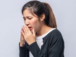 Jangan Sepelekan Batuk Lebih dari 2 Minggu, Dinkes Batam Ingatkan Bahaya TBC