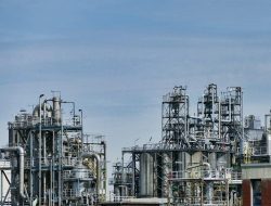 Pendapatan Minyak Rusia Menurun, Tekan Anggaran Negara