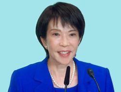 Profil Sanae Takaichi, Calon PM Perempuan Pertama Jepang yang Gila Metal