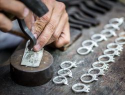 Perak, Investasi Menguntungkan yang Layak Dipertimbangkan