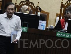 Saksi Buka Suara soal Kehadiran Surya Darmadi di Kantor Meski Sedang Dipenjara