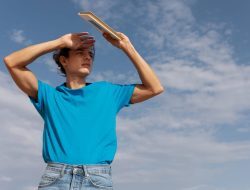5 Cara Sederhana Menghadapi Cuaca Panas