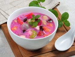 Resep Sop Buah Creamy Tanpa Susu, Segar di Cuaca Panas