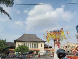 Prakiraan Cuaca Solo Hari Ini: Hujan Ringan, Bawa Jas Hujan!