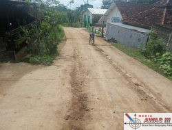 Pembanguan Rabat Beton Desa Krosok Disambut Bahagia dan Ucapan Syukur Warga Masyarakat