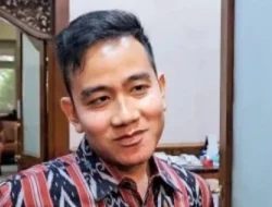 Rismon Sianipar: ‘Lucu! Gibran Jadi Wapres Tanpa Ijazah SMA’