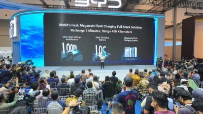 BYD Perkenalkan Teknologi Pengisian 5 Menit untuk 400 Km