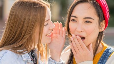 Mengapa Orang Suka Bergosip? Ini 10 Alasan Psikologis Mereka Bicarakan Orang Lain di Belakang