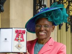 Perempuan yang Mengubah Jalannya Hidup dari Tunawisma menjadi Ilmuwan Terkenal