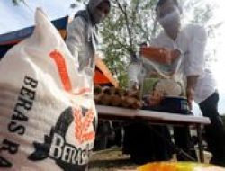 Mendekati Akhir Tahun, 705.254 Keluarga di Ciamis Terima Bantuan Beras dan Minyak