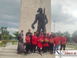 Peringati Hari Pahlawan Nasional, DPC PDIP Tulungagung Lakukan Doa Bersama dan Tabur Bunga di TMP