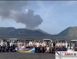 Mencintai Kekayaan Alam dan Budaya Indonesia, Paskibraka Lampung Barat Berkunjung Ke Beromo.  
