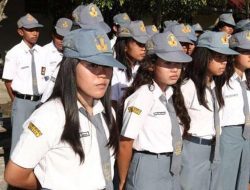 Siswi Berseragam Putih Abu-abu Hebohkan Balapan Liar di Banjarmasin