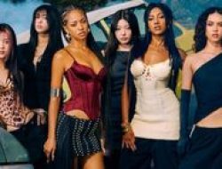 Lirik dan Terjemahan Lagu “Internet Girl” KATSEYE