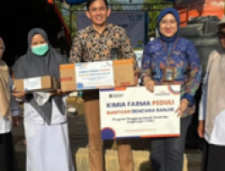 PT Kimia Farma Apotek Bantu Korban Bencana Aceh dengan Sembako dan Obat