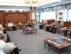 Gubernur Kalbar dan Lima Kepala Balai PUPR Bahas Solusi Jalan Satu Arah dan Proyek Strategis