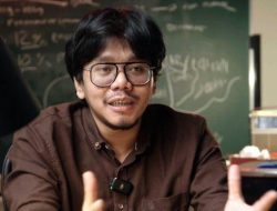 Ferry Irwandi Jawab Donasi Rp10 M dengan Santai