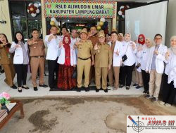 Resmikan Gedung IGD Rumah Sakit Daerah, Parosil Mabsus Minta Petugas Layani Pasien Dengan Ramah.