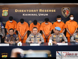 Polri Tetapkan Enam Anggota Polri sebagai Tersangka Penganiayaan yang Menewaskan Dua Warga di TMP Kalibata