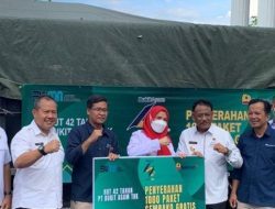 5 Truk Bantuan Pemkot Bandar Lampung Tiba di Sumatera Barat