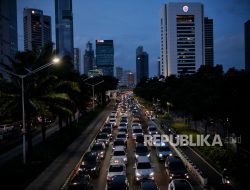 Revolusi, Institusi, dan Jalannya Indonesia Hari Ini ke Mana?