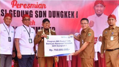 Gotong royong bareng masyarakat, percepat pemulihan fasilitas pendidikan pascabanjir