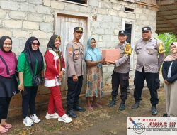 Polsek Sungkai Selatan Salurkan Bantuan Sembako untuk Warga Kurang Mampu di Desa Karang Rejo