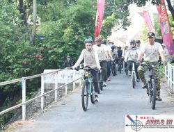 Peringati Hari Lingkungan Hidup Sedunia, Walikota Kediri Bersihkan Sungai Kedak
