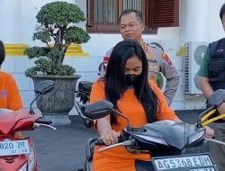 Modus dorong pakai kaki, pasutri di Surabaya jadikan aksi maling motor sebagai profesi harian