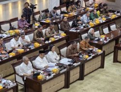 Komisi X DPR Minta Peninjauan Matang Atas Wacana SPP SMA Negeri di Jabar
