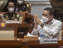 Tidak Ada Aturan Izin Presiden untuk Tangkap Jaksa, Bantah Anggota Komisi III DPR