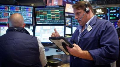 Saham AI Naikkan Wall Street, S&P 500 dan Nasdaq Melonjak