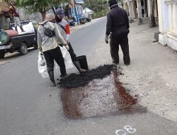 UPT PJJ Campurdarat Lakukan Pemeliharaan Rutin Ruas Jalan Campurdarat Wates