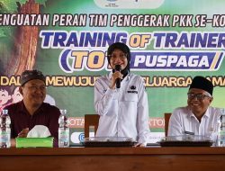 Walikota Kediri berikan Arahan Dalam ToT PUSPAGA
