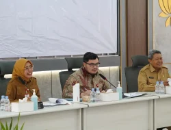 Bupati Kediri Minta Semua Jajarannya Untuk Bekerjasama Dalam Penurunan Stunting